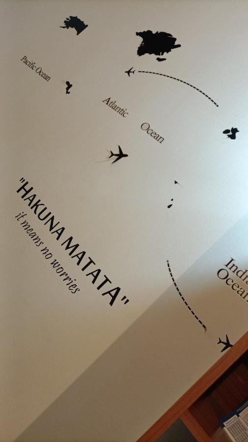 Hakuna Matata ,Grazioso Appartamento In Centro Казерта Экстерьер фото